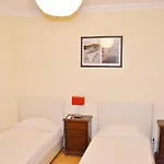 Apartament Bjb *
